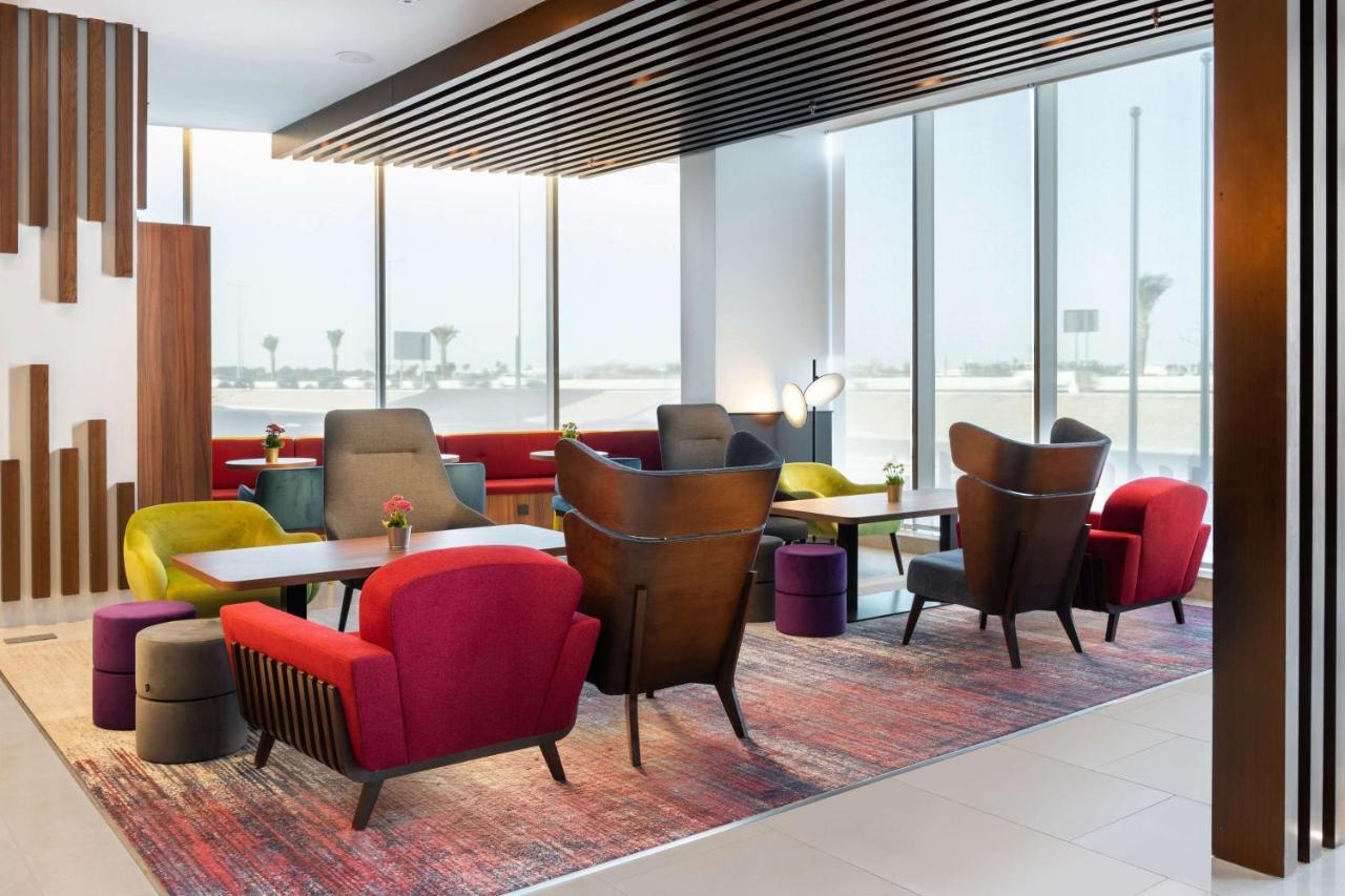 Park Inn By Radisson Jeddah Madinah Road Exterior photo