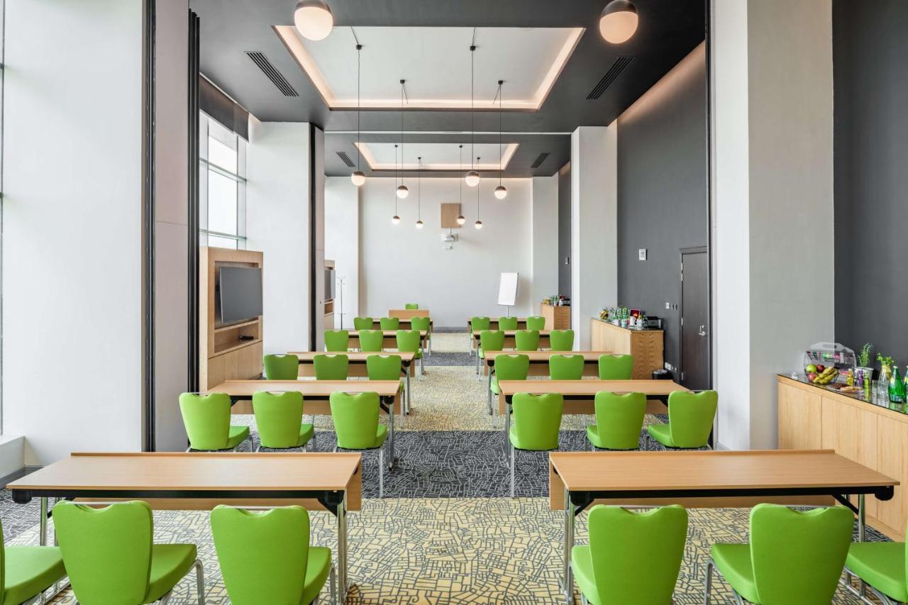 Park Inn By Radisson Jeddah Madinah Road Exterior photo