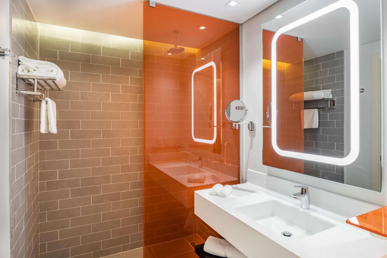 Park Inn By Radisson Jeddah Madinah Road Exterior photo