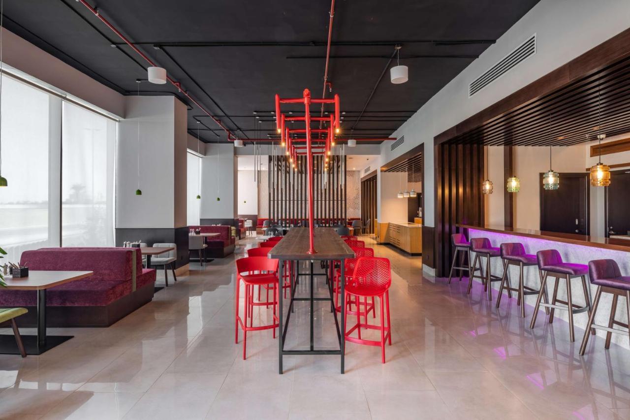 Park Inn By Radisson Jeddah Madinah Road Exterior photo
